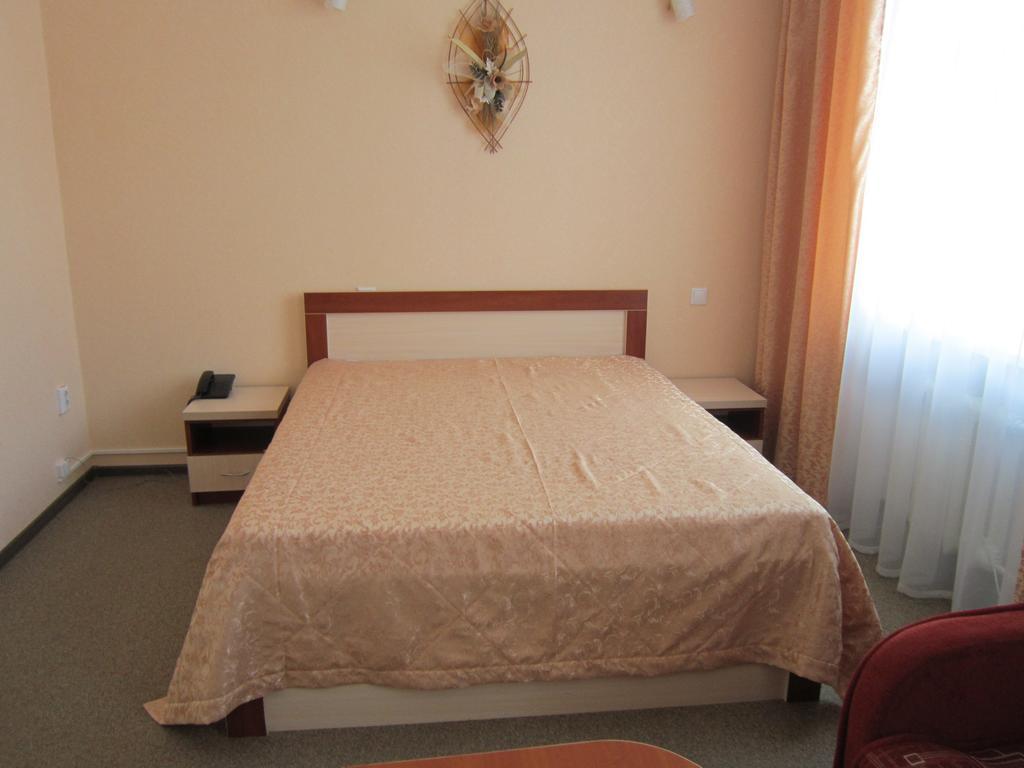 Sozh Hotel Gomel Kültér fotó