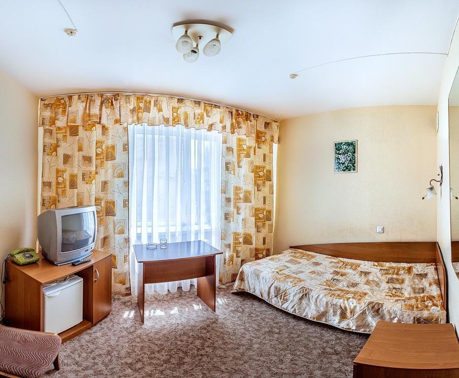 Sozh Hotel Gomel Szoba fotó